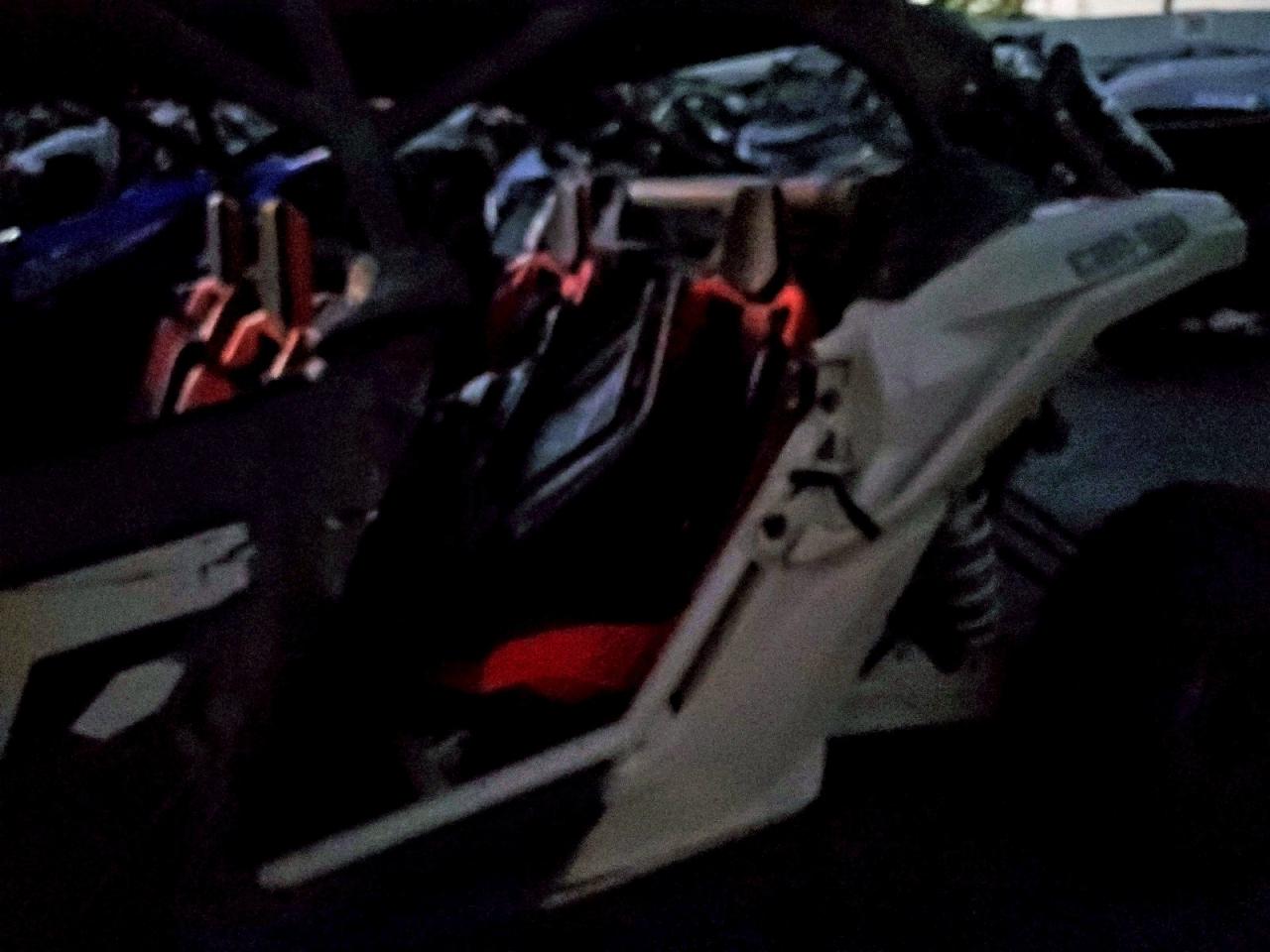 Can-Am Maverick X X Rs Turbo Rr Image 5